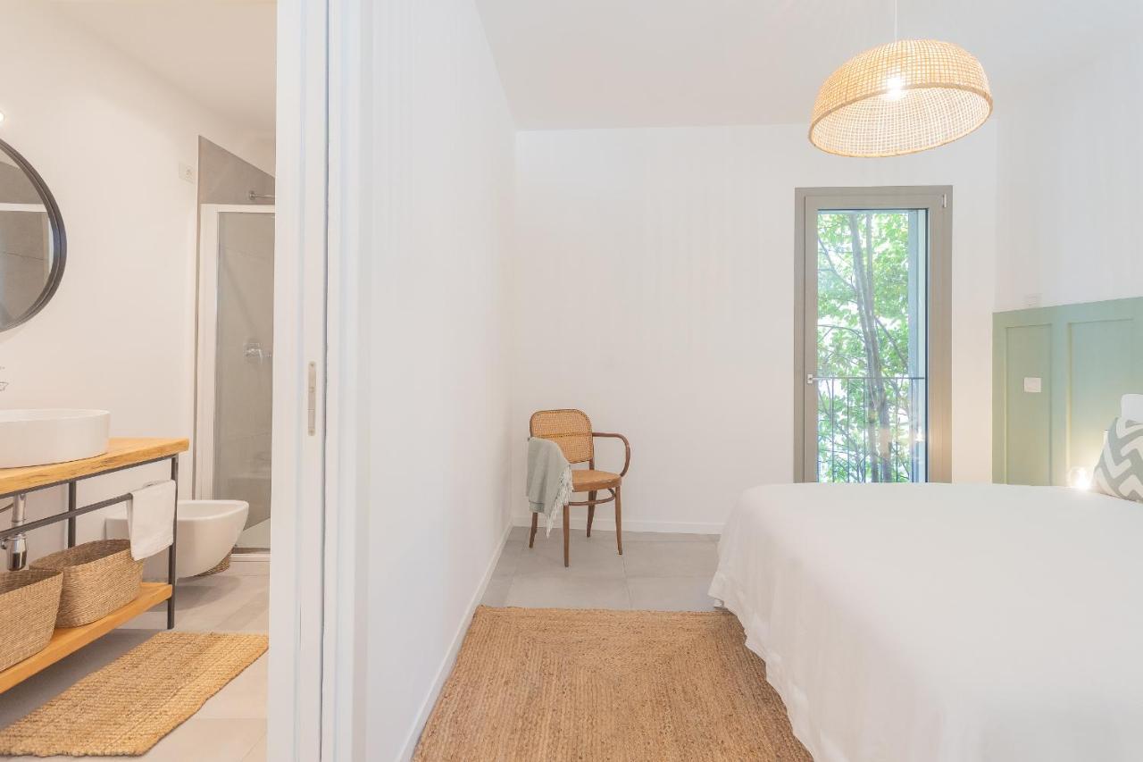 Ginepro & Salvia Apartments In Como By Rent All Como Bagian luar foto