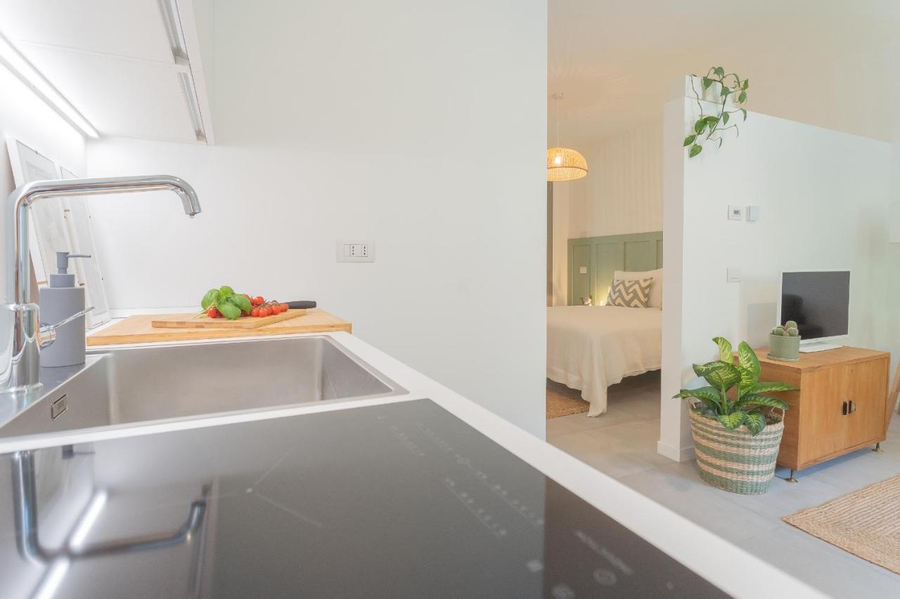 Ginepro & Salvia Apartments In Como By Rent All Como Bagian luar foto