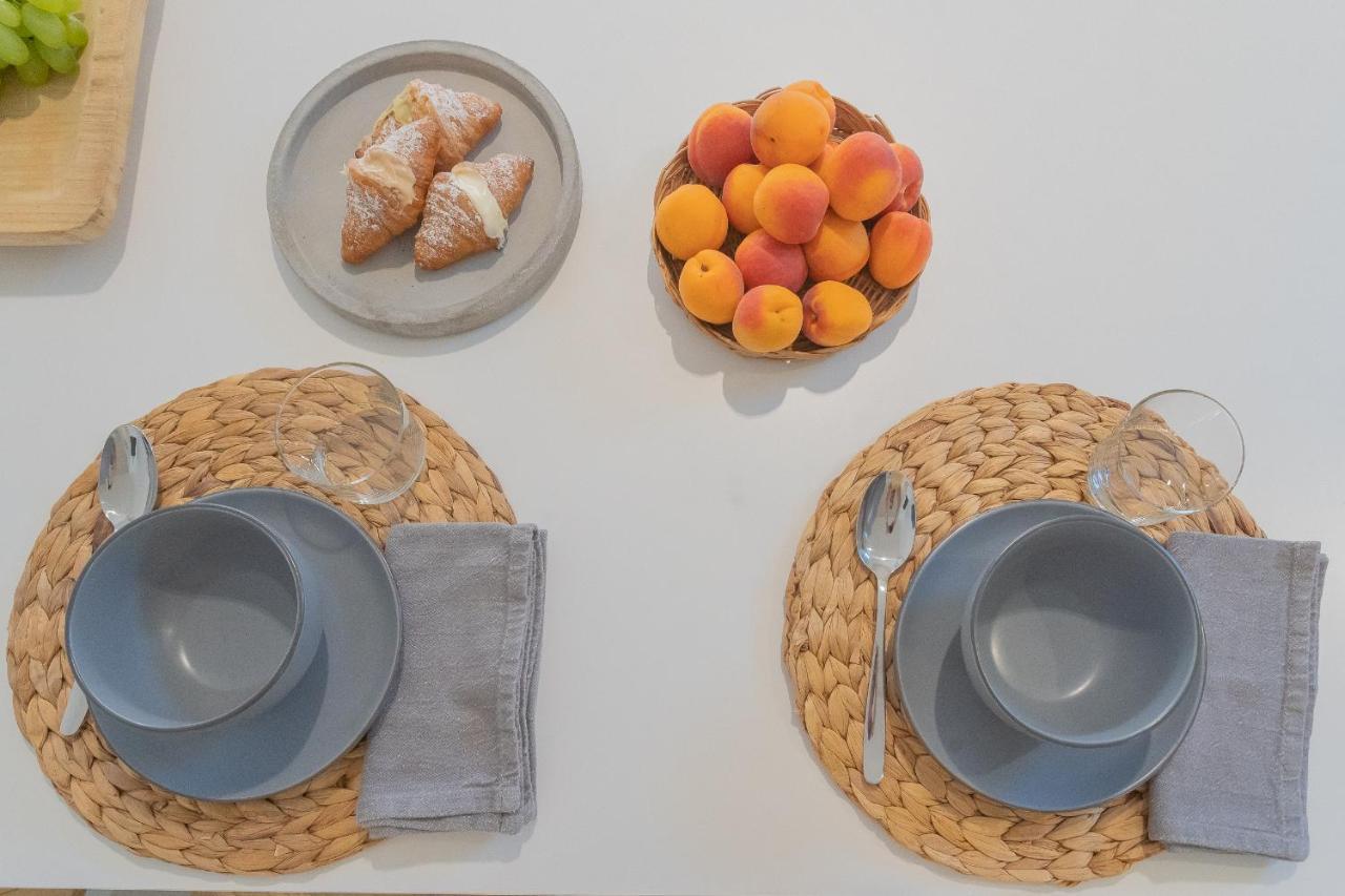 Ginepro & Salvia Apartments In Como By Rent All Como Bagian luar foto