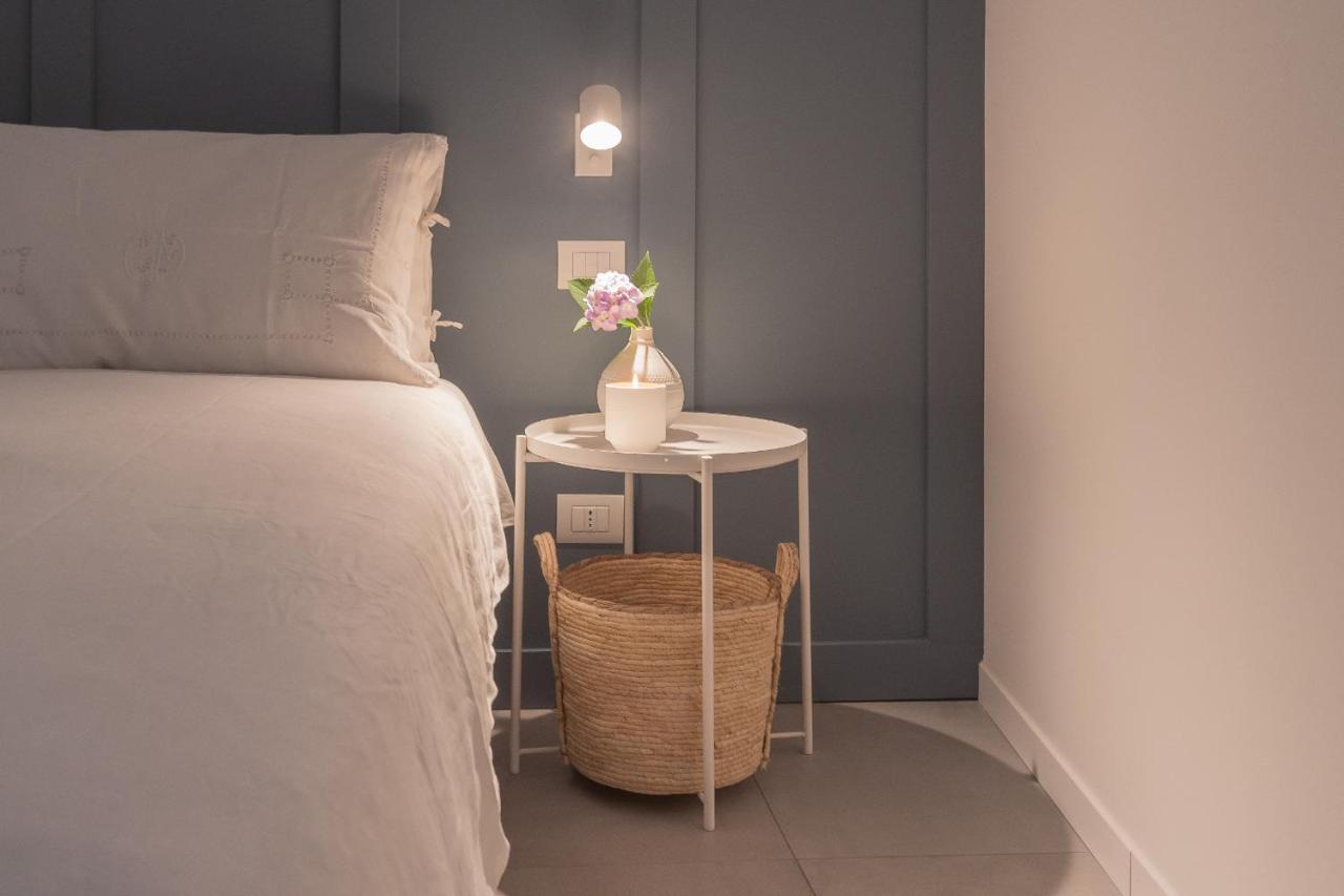 Ginepro & Salvia Apartments In Como By Rent All Como Bagian luar foto