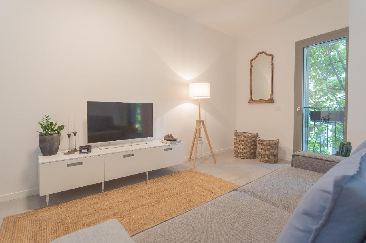 Ginepro & Salvia Apartments In Como By Rent All Como Bagian luar foto