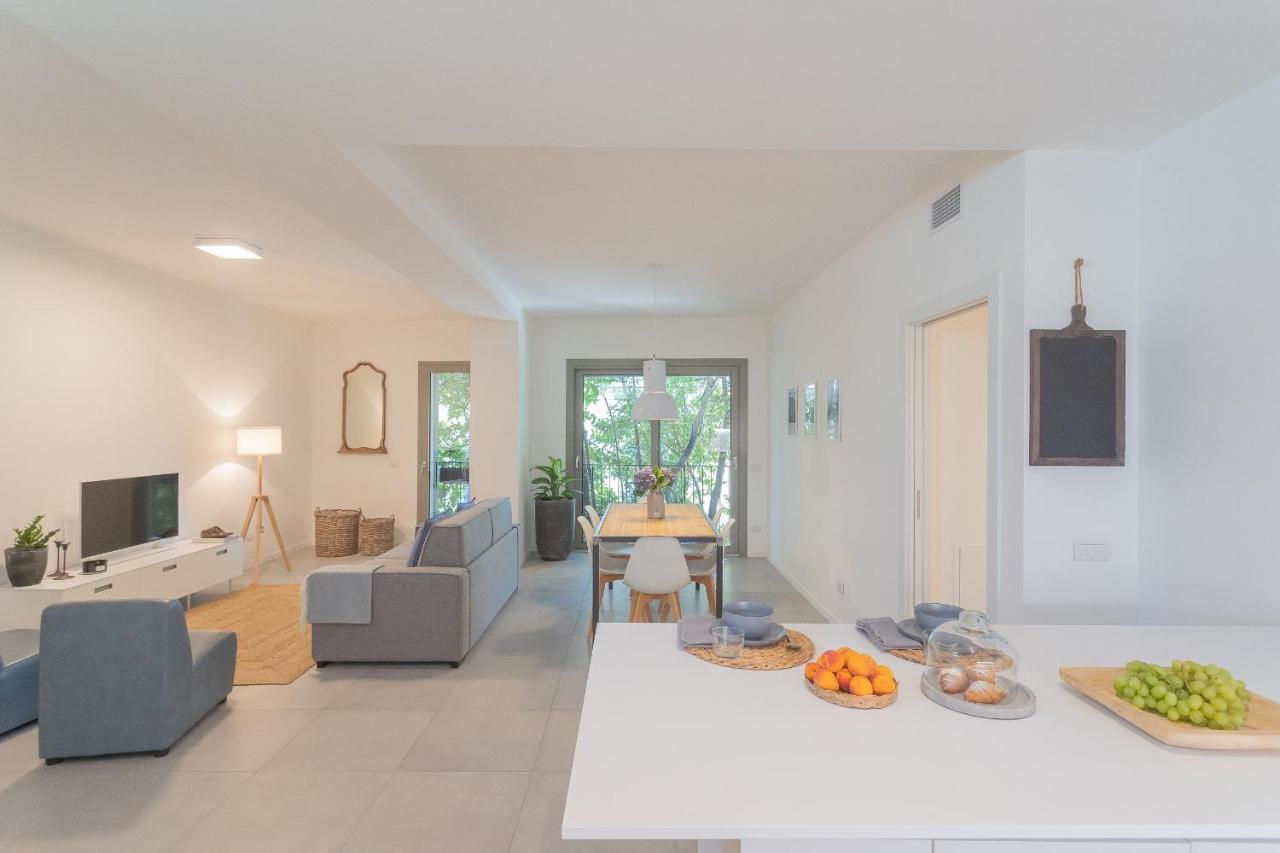 Ginepro & Salvia Apartments In Como By Rent All Como Bagian luar foto