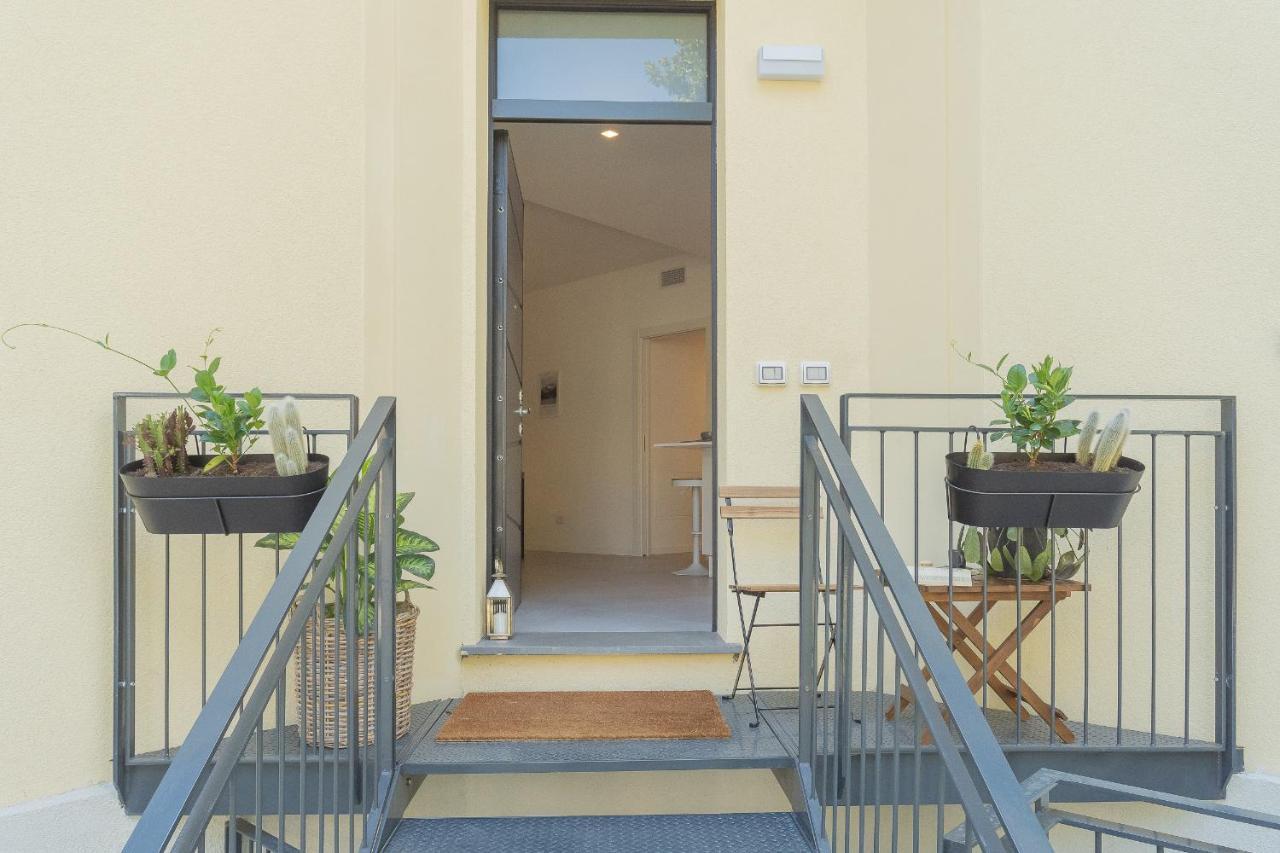 Ginepro & Salvia Apartments In Como By Rent All Como Bagian luar foto